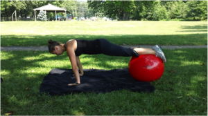 knee tuck 2